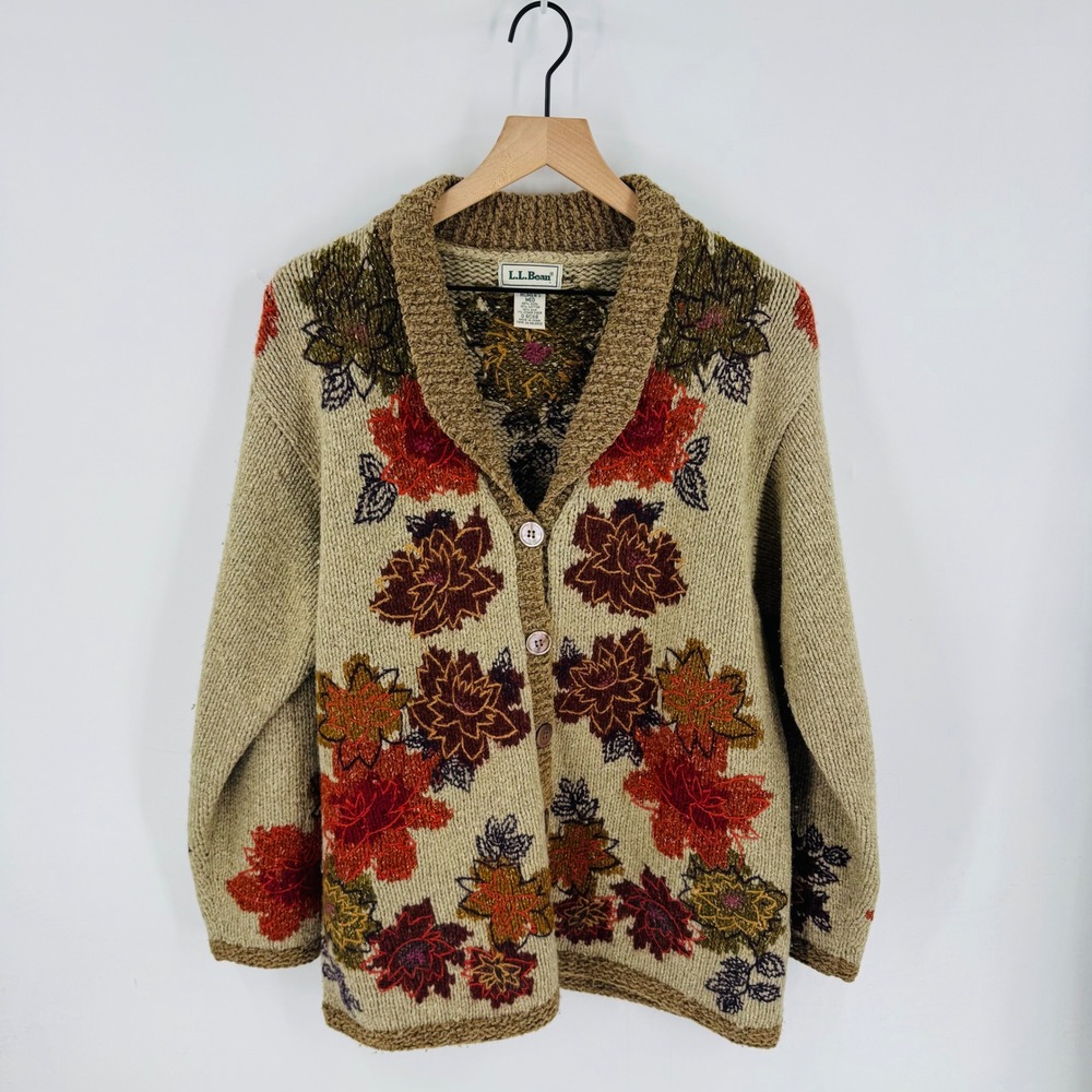 L.L. Bean Vintage Wool Silk Blend Fall Leaf Cardigan Sweater Tan Medium Chunky